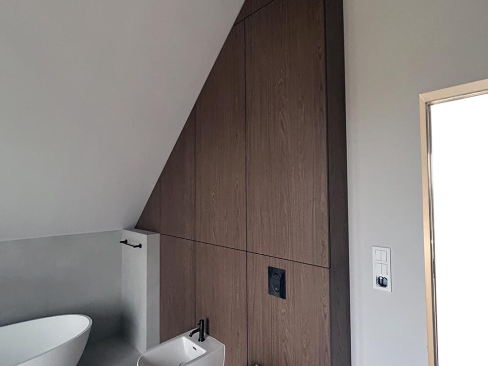 Zabudowa skosu w łazience, zdjęcie 1 z 3, zabudowa na wymiar